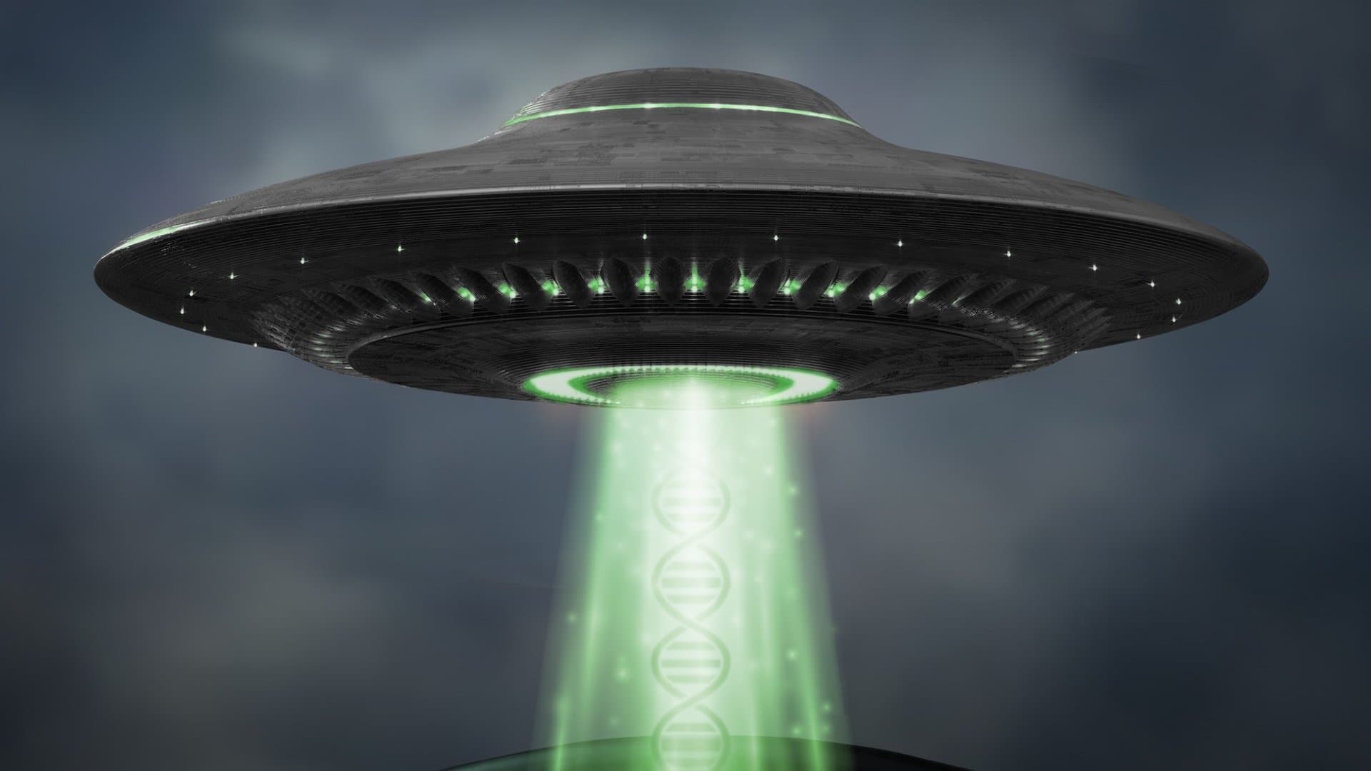 In Plain Sight: The Intelligence Community and UFOs cover