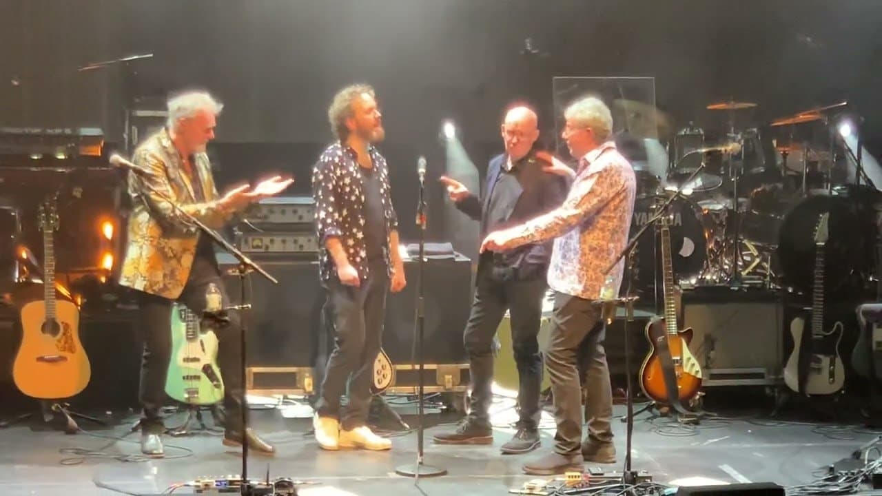 10cc - Clever Clogs. Live in Concert cover