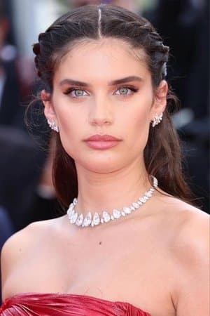 Sara Sampaio poster
